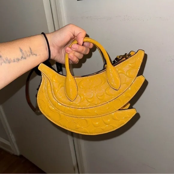 Coach Banana Yellow Bag - Picture 1 of 2